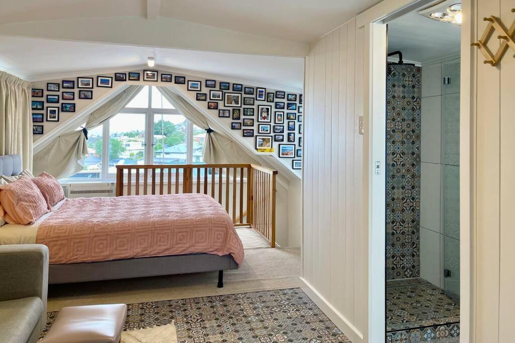 Apartment Lovely Brick With Amazing Water View Hobart