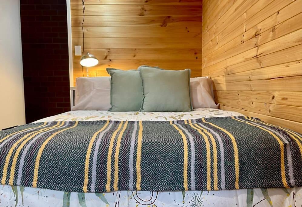 Apartment Lovely Brick With Amazing Water View Hobart