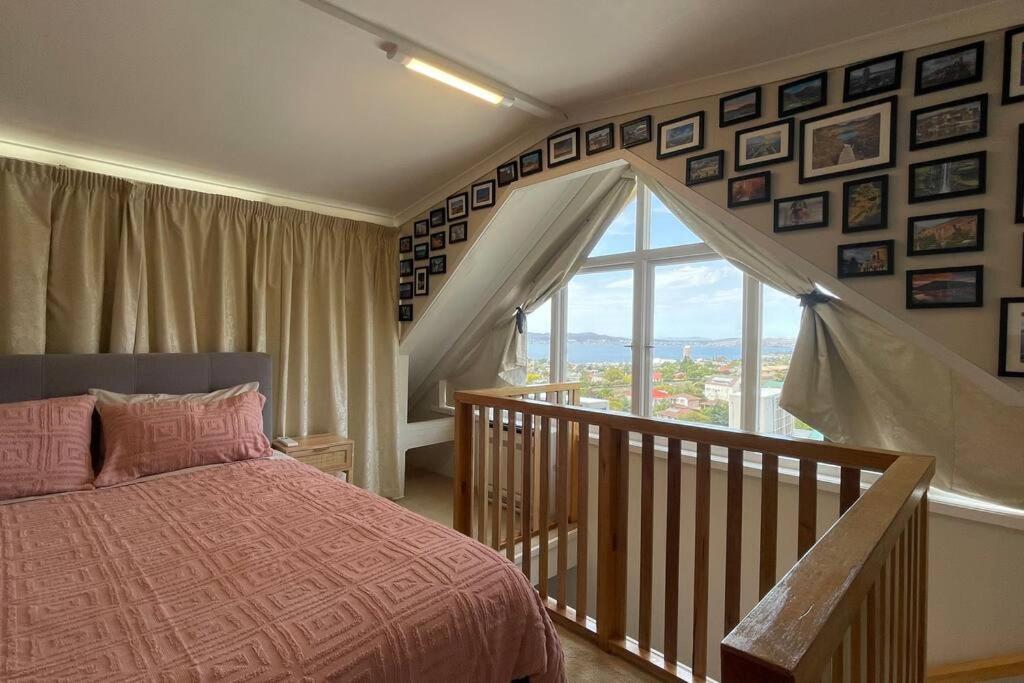 Apartment Lovely Brick With Amazing Water View Hobart